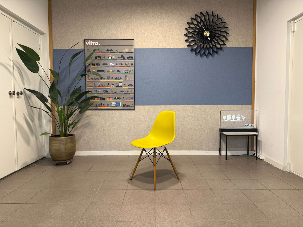 Vitra · Eames · DSW · Mosterd Geel · Nieuwe Zithoogte