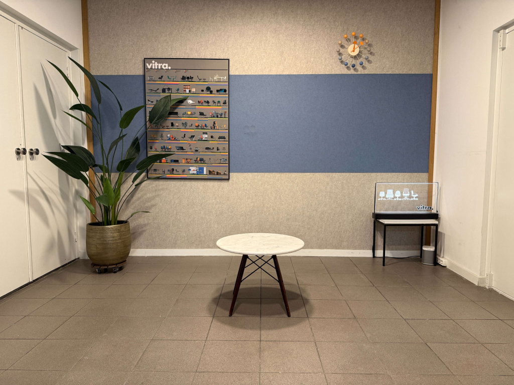 Vitra · Custom · Salontafel · Carrara Marmer