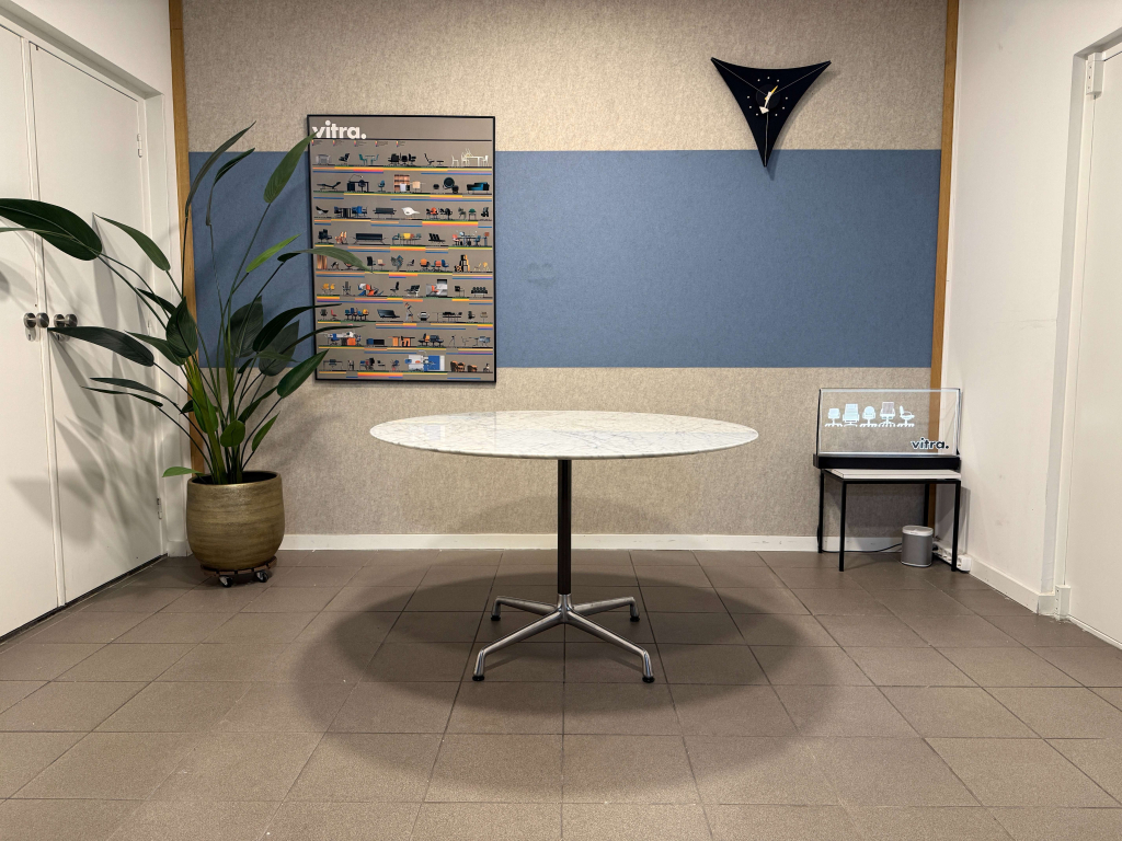 Vitra · Eames · Contract Table · Carrara Marmer · 120 cm