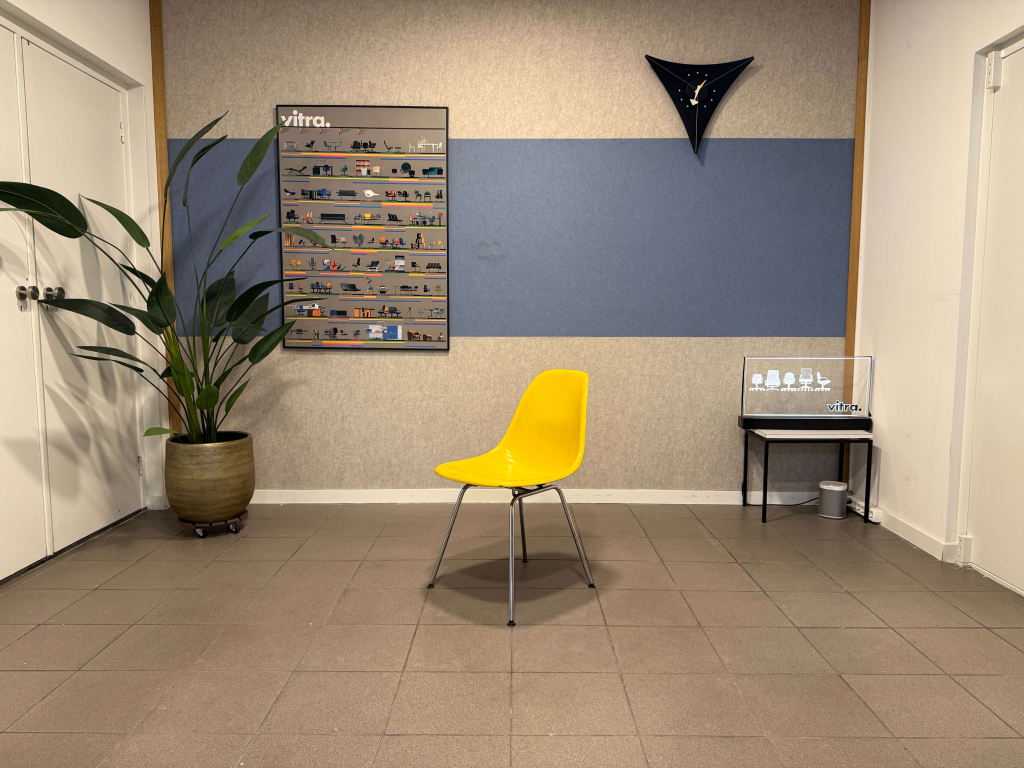 Herman Miller · Eames · DSX · Geel Fiberglass